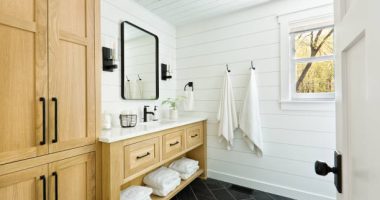 From Drab to Fab: Transformative Bathroom Renovation Concepts